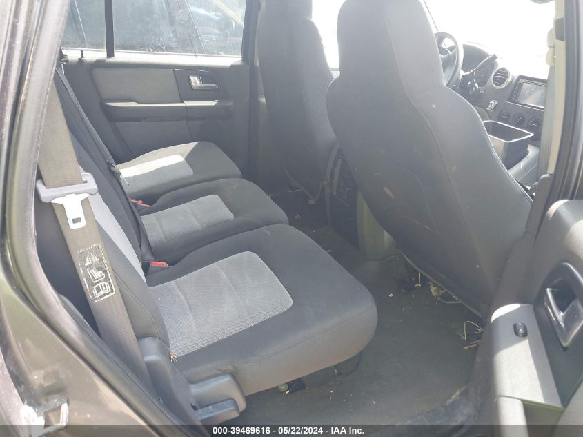 2004 Ford Expedition Xlt VIN: 1FMPU15L04LA53678 Lot: 39469616