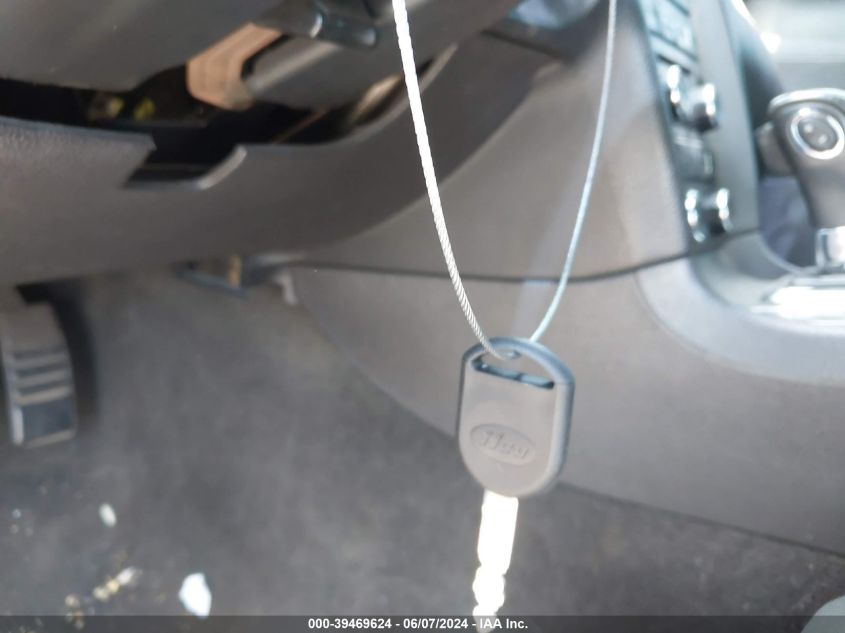 2013 Ford Mustang V6 VIN: 1ZVBP8EMXD5276366 Lot: 39469624