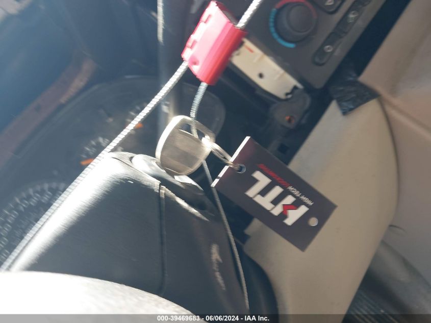 2004 Chevrolet Tahoe Lt VIN: 1GNEK13Z24R311082 Lot: 39469683