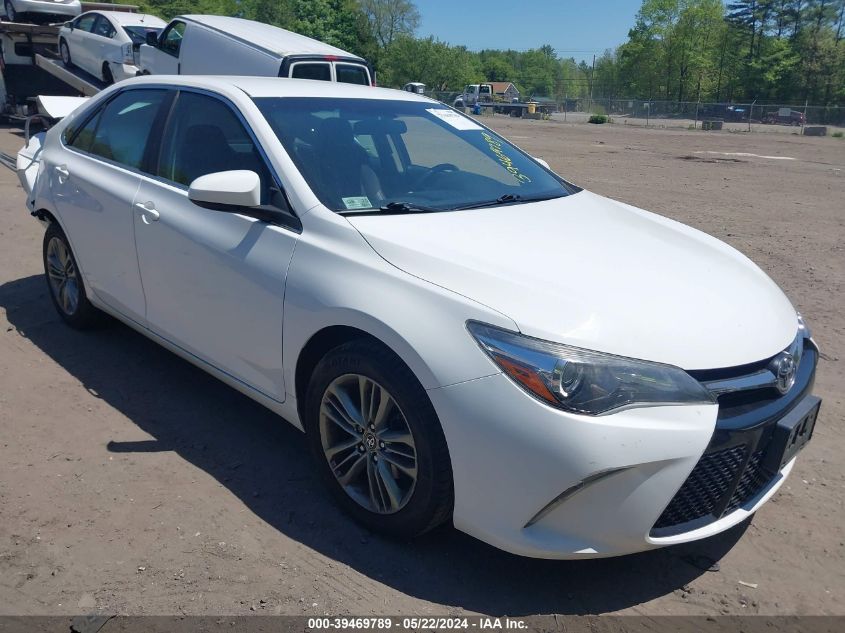 4T1BF1FK2HU394431 2017 TOYOTA CAMRY - Image 1