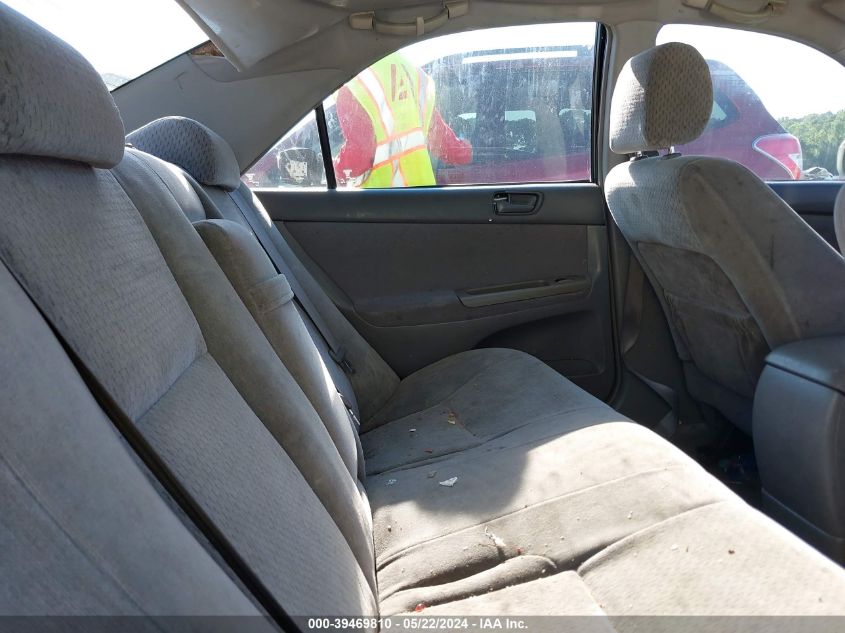 2004 Toyota Camry Le VIN: 4T1BE32K74U315785 Lot: 39469810