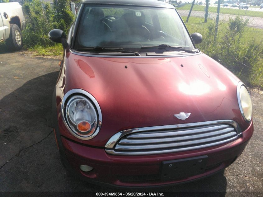 2007 Mini Cooper VIN: WMWMF33517TT53782 Lot: 39469854