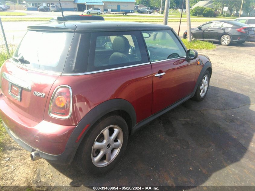 2007 Mini Cooper VIN: WMWMF33517TT53782 Lot: 39469854