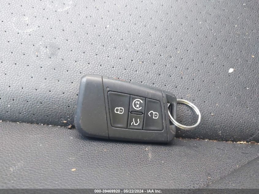 2019 Volkswagen Jetta 1.4T R-Line/1.4T S/1.4T Se VIN: 3VWC57BU8KM122397 Lot: 39469920