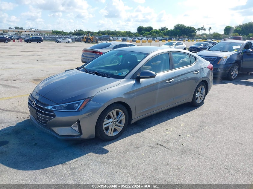 VIN 5NPD84LF9KH421559 2019 HYUNDAI ELANTRA SEL