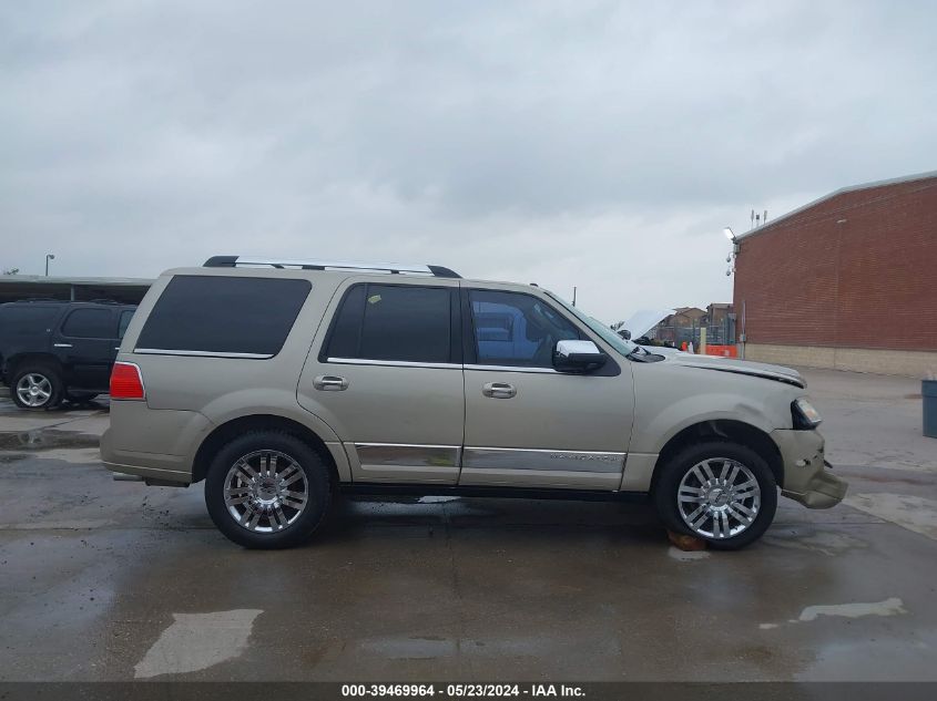 5LMFU275X7LJ19915 2007 Lincoln Navigator Ultimate