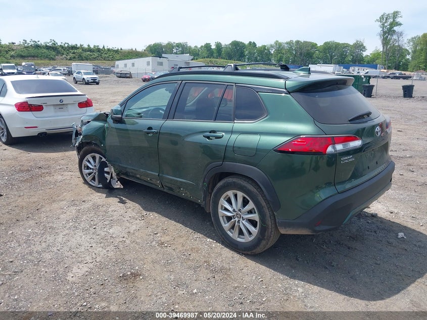 2022 Toyota Corolla Cross Le VIN: 7MUBAABG3NV038404 Lot: 39469987