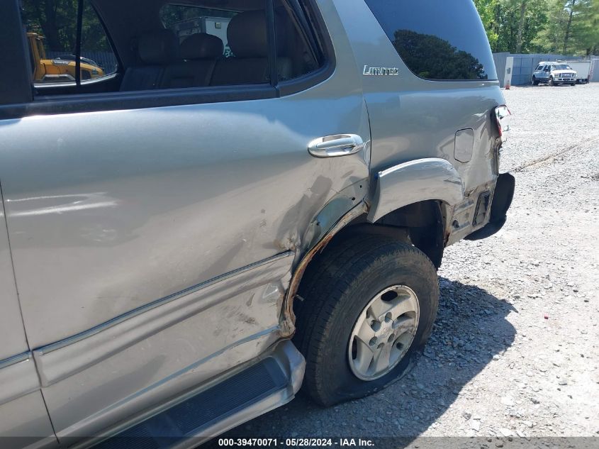 2002 Toyota Sequoia Limited V8 VIN: 5TDBT48A12S136819 Lot: 39470071