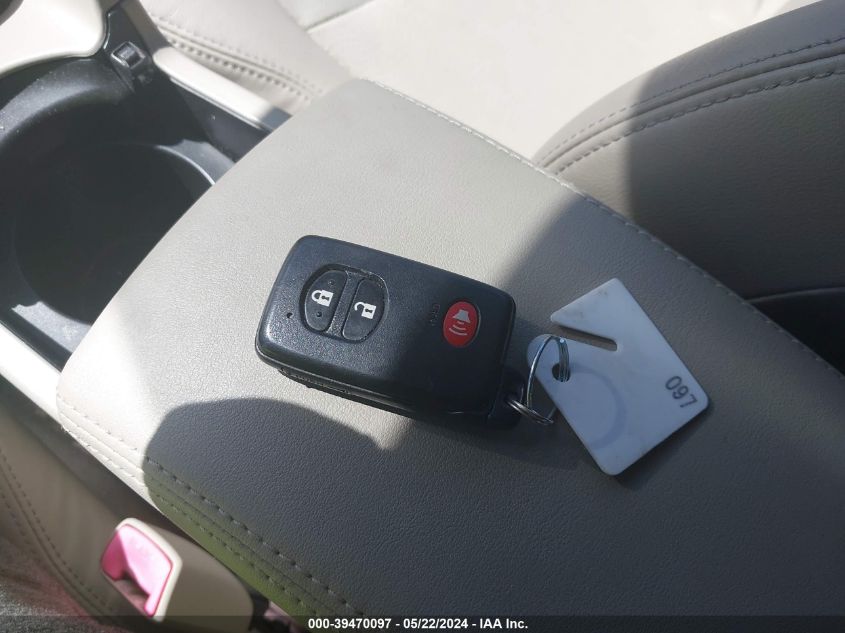 2010 Toyota Prius Iv VIN: JTDKN3DU2A0113877 Lot: 39470097