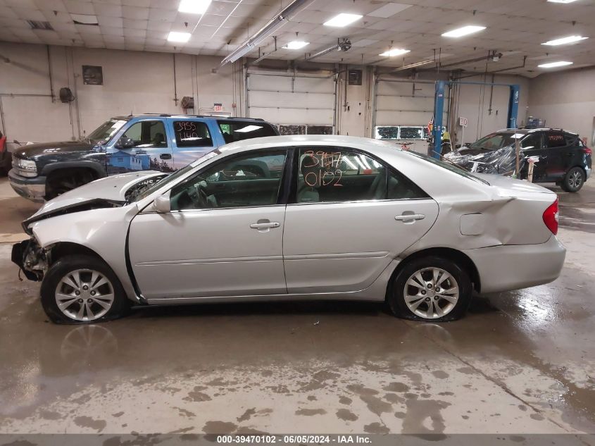 2004 Toyota Camry Le V6 VIN: 4T1BF32K74U589291 Lot: 39470102