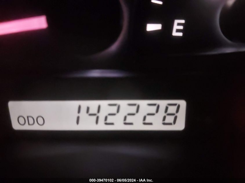 2004 Toyota Camry Le V6 VIN: 4T1BF32K74U589291 Lot: 39470102