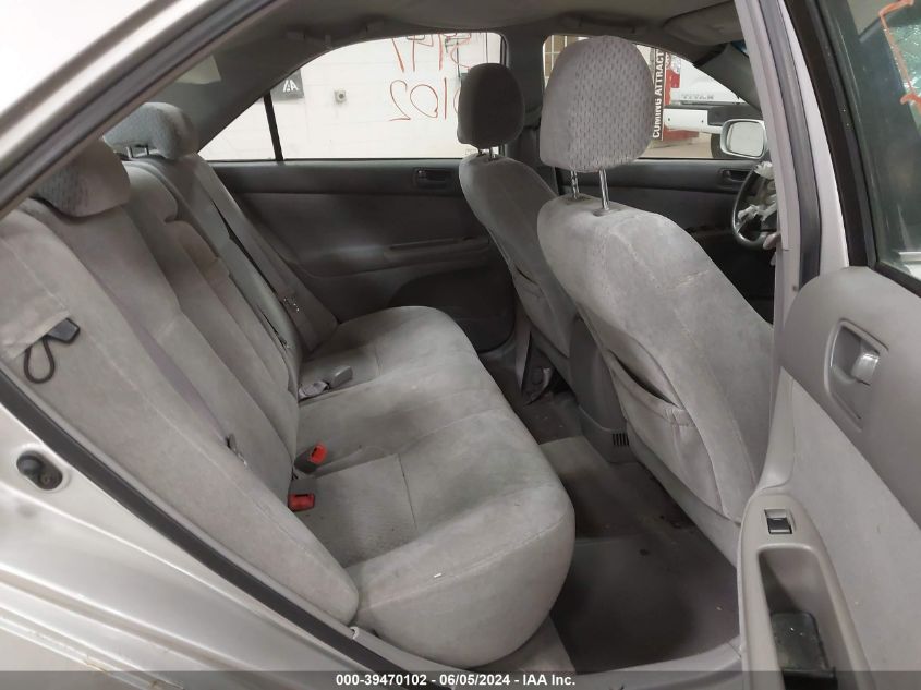 2004 Toyota Camry Le V6 VIN: 4T1BF32K74U589291 Lot: 39470102