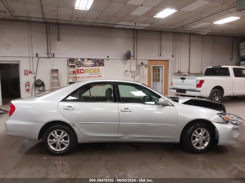 2004 Toyota Camry Le V6 VIN: 4T1BF32K74U589291 Lot: 39470102