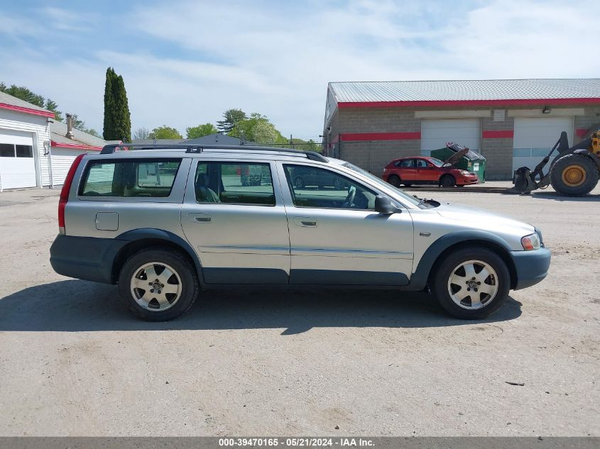 2004 Volvo Xc70 2.5T VIN: YV1SZ59H541157988 Lot: 39470165