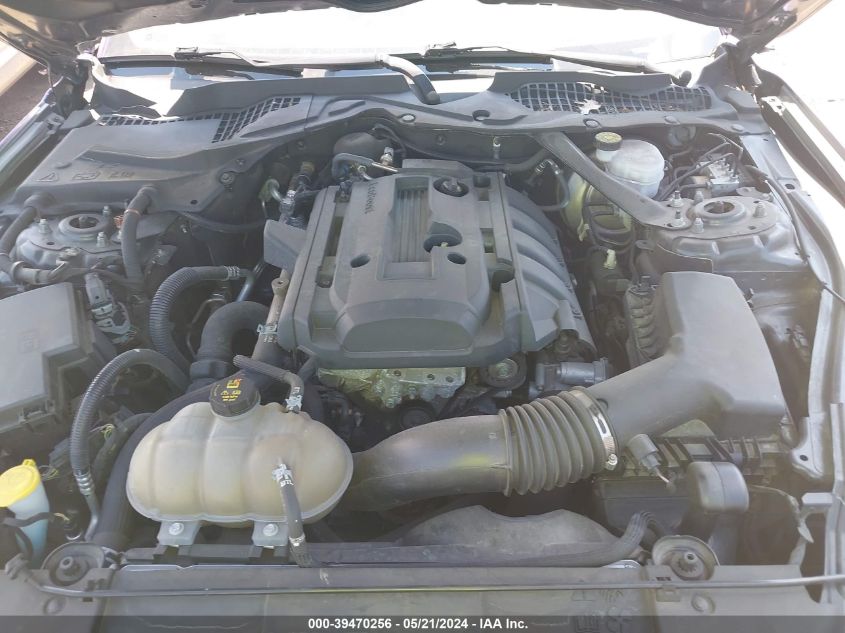 2019 Ford Mustang Ecoboost Premium VIN: 1FATP8UH5K5151872 Lot: 39470256