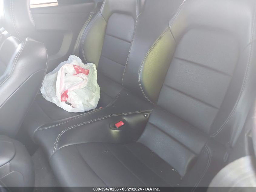 2019 Ford Mustang Ecoboost Premium VIN: 1FATP8UH5K5151872 Lot: 39470256