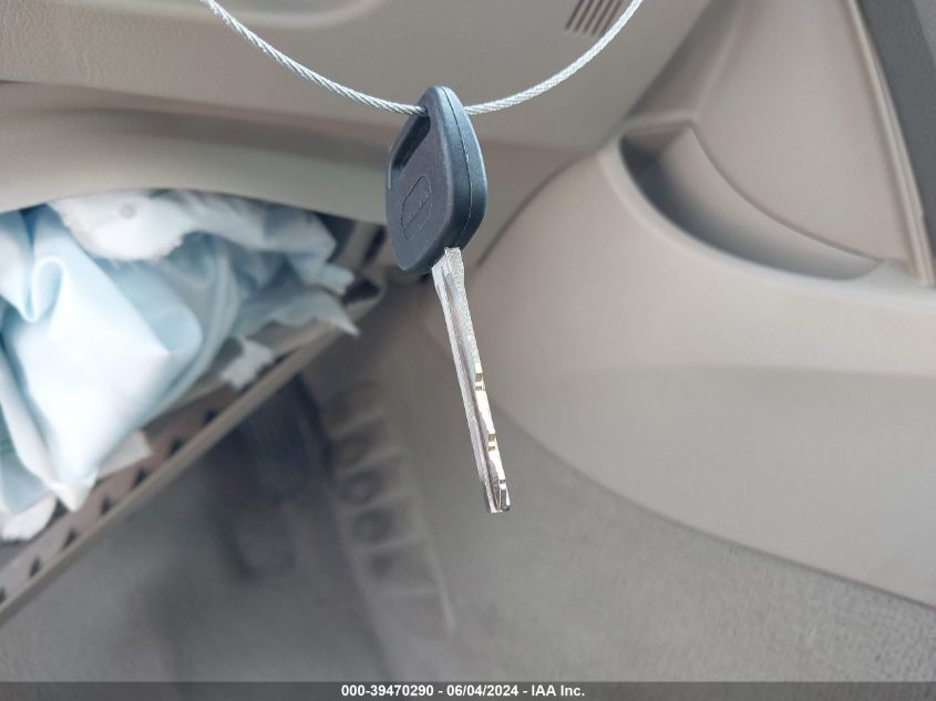 2008 Toyota Camry Le VIN: 4T1BE46K48U744470 Lot: 39470290