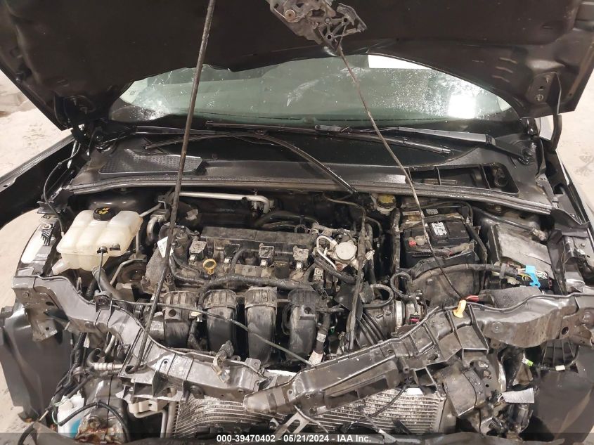 2016 Ford Focus Se VIN: 1FADP3K20GL326473 Lot: 39470402