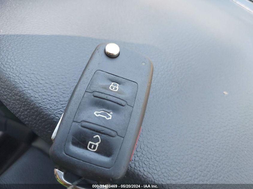 2012 Volkswagen Jetta 2.5L Se VIN: 3VWDP7AJ7CM363813 Lot: 39470469