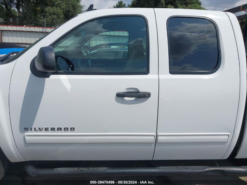 2011 Chevrolet Silverado 1500 Lt VIN: 1GCRCSE07BZ451363 Lot: 39470496