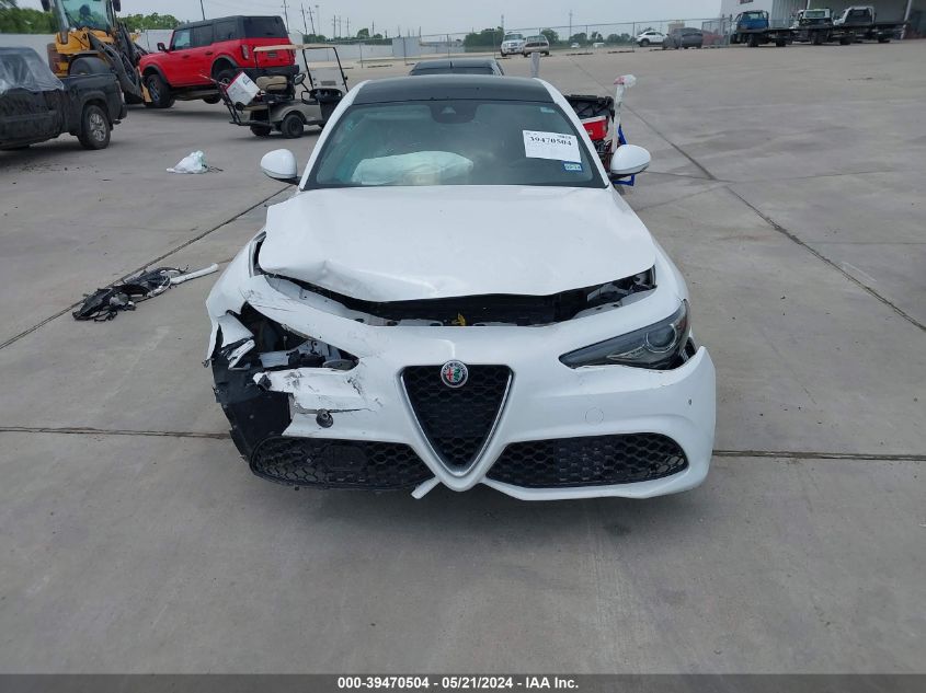 2018 Alfa Romeo Giulia Ti Sport Rwd VIN: ZARFAECN5J7572773 Lot: 39470504