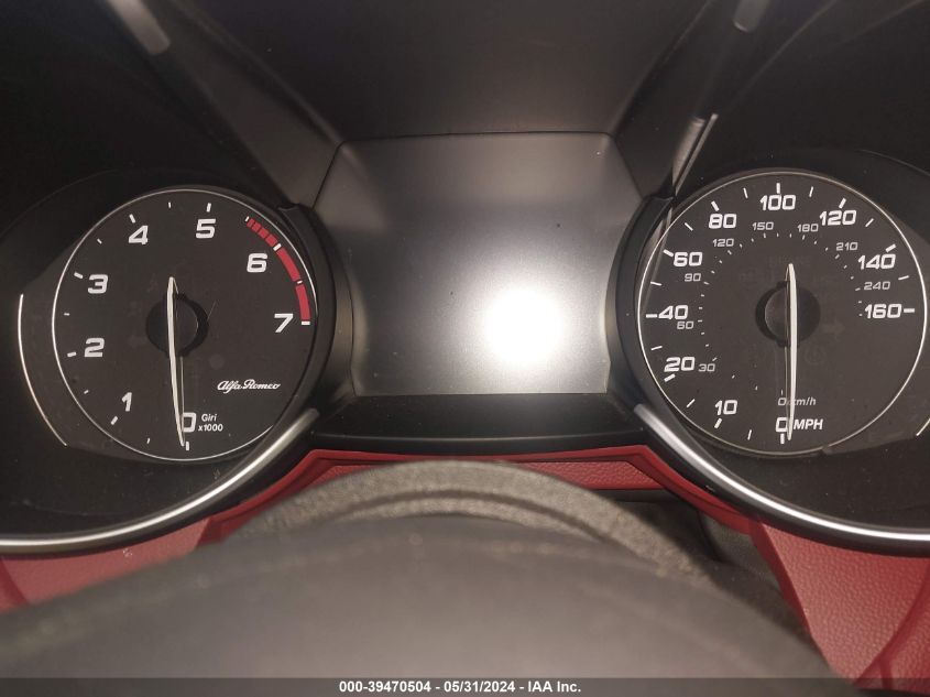 2018 Alfa Romeo Giulia Ti Sport Rwd VIN: ZARFAECN5J7572773 Lot: 39470504