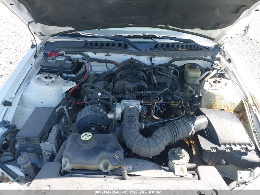 2005 Ford Mustang VIN: 1ZVFT84N155245418 Lot: 39470545