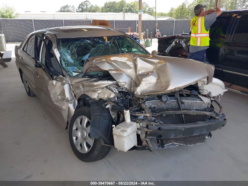 2004 Toyota Camry Le VIN: 4T1BE32K04U890178 Lot: 39470667