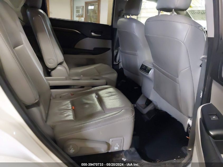 2015 Toyota Highlander Limited V6 VIN: 5TDDKRFH5FS136871 Lot: 39470733