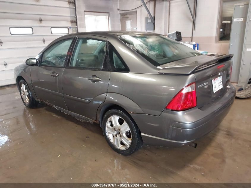 2005 Ford Focus Zx4 VIN: 1FAHP38Z95W225515 Lot: 39470767