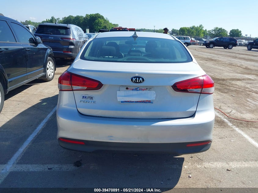 2017 KIA FORTE LX - 3KPFK4A71HE104782