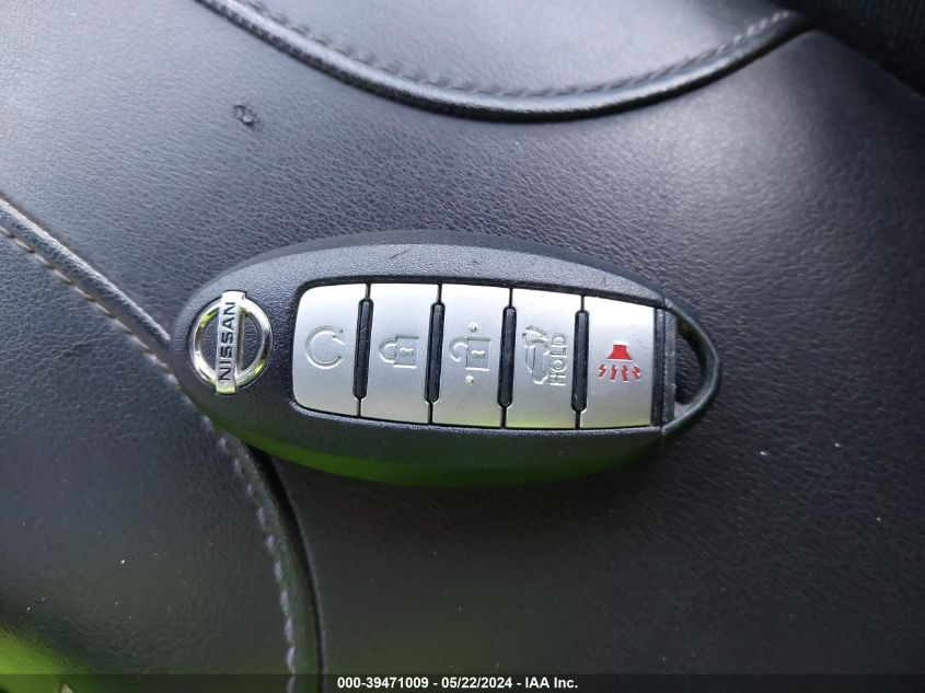 2018 NISSAN ROGUE SV - 5N1AT2MT9JC713762