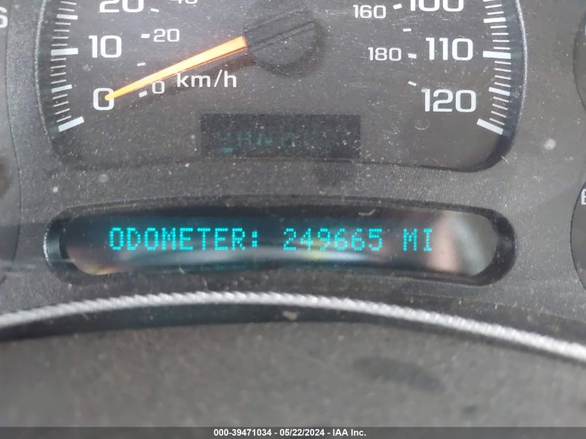 2005 Chevrolet Suburban 1500 Lt VIN: 3GNEC16Z85G253411 Lot: 39471034