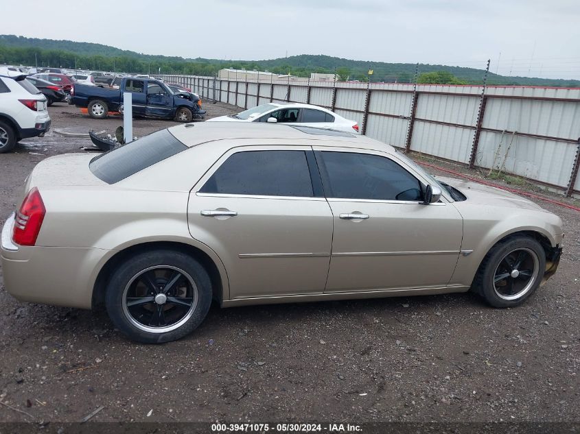 2006 Chrysler 300C VIN: 2C3KA63H56H518222 Lot: 39471075