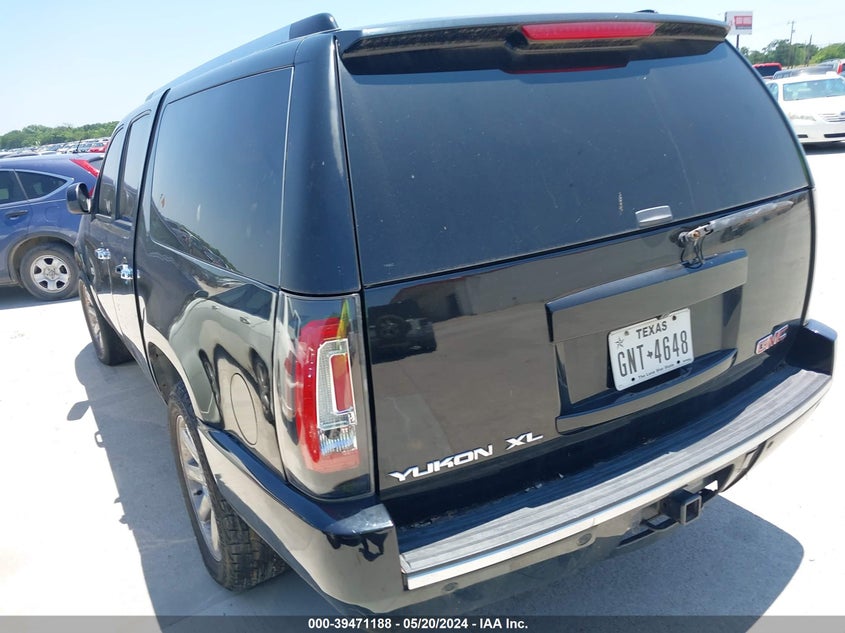 2007 GMC YUKON XL 1500 VIN: 1GKFK668X7J284508