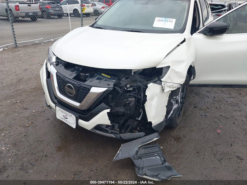 2017 Nissan Rogue Sv VIN: 5N1AT2MT8HC840609 Lot: 39471194