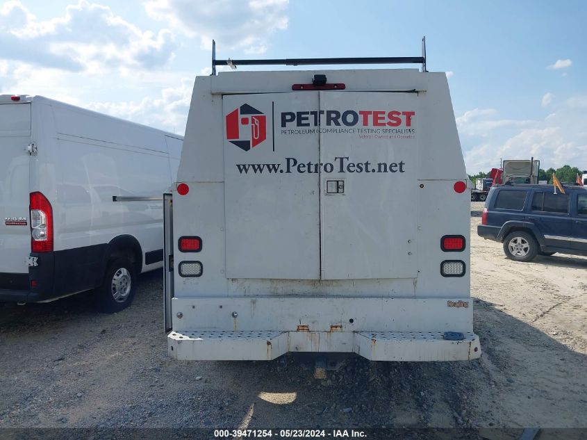 2015 Ford F-350 Chassis VIN: 1FD7W3E62FEC82872 Lot: 39471254