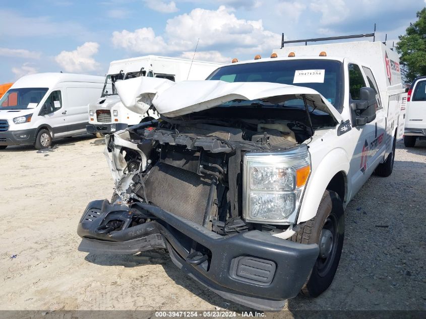 2015 Ford F-350 Chassis VIN: 1FD7W3E62FEC82872 Lot: 39471254