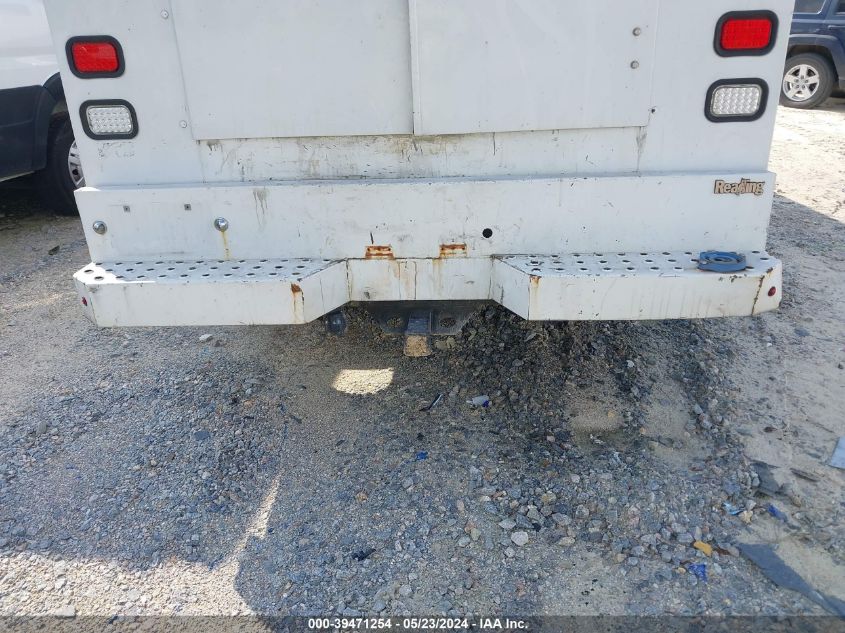 2015 Ford F-350 Chassis VIN: 1FD7W3E62FEC82872 Lot: 39471254