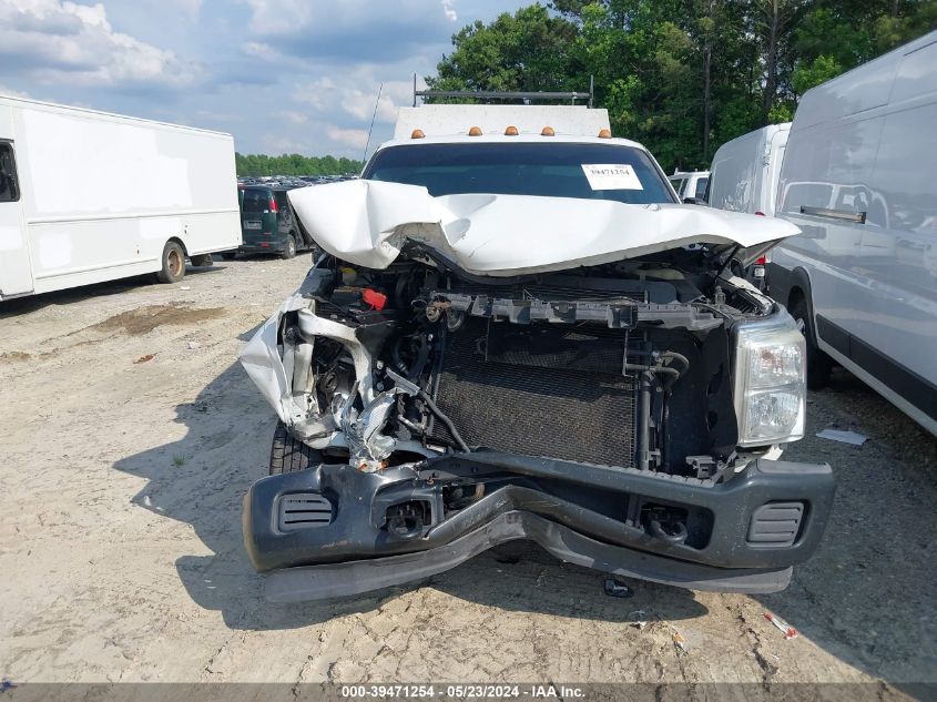 2015 Ford F-350 Chassis VIN: 1FD7W3E62FEC82872 Lot: 39471254