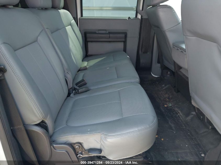 2015 Ford F-350 Chassis VIN: 1FD7W3E62FEC82872 Lot: 39471254