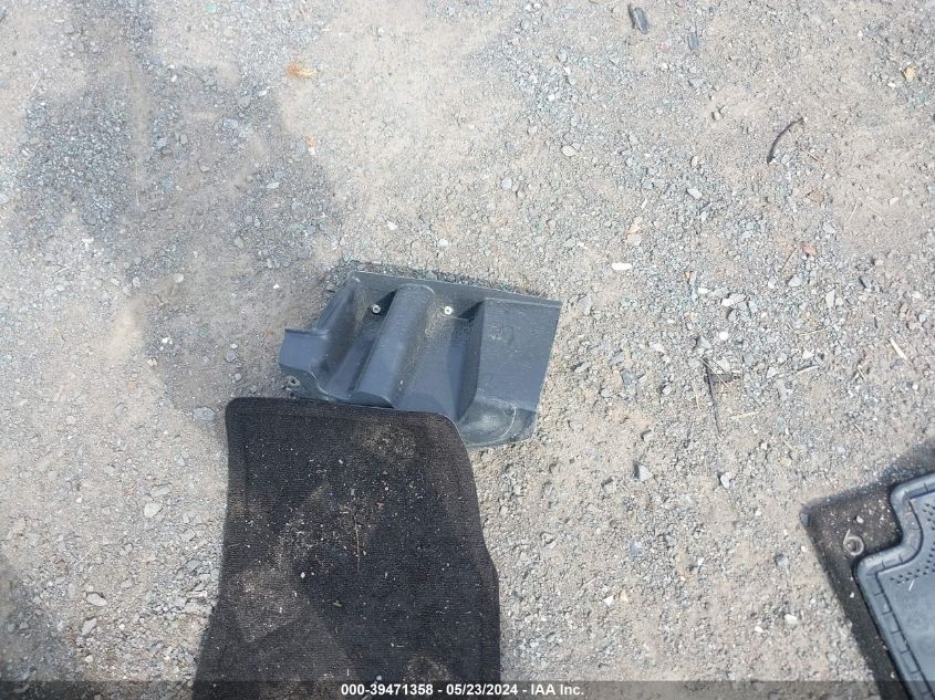 2006 Ford Mustang V6 VIN: 1ZVHT80N465257403 Lot: 39471358