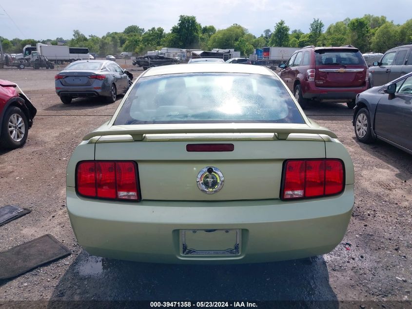 2006 Ford Mustang V6 VIN: 1ZVHT80N465257403 Lot: 39471358