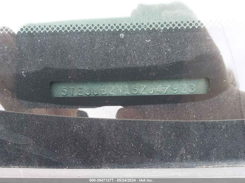 2005 Toyota Tacoma Prerunner V6 VIN: 5TEJU62N15Z047923 Lot: 39471371