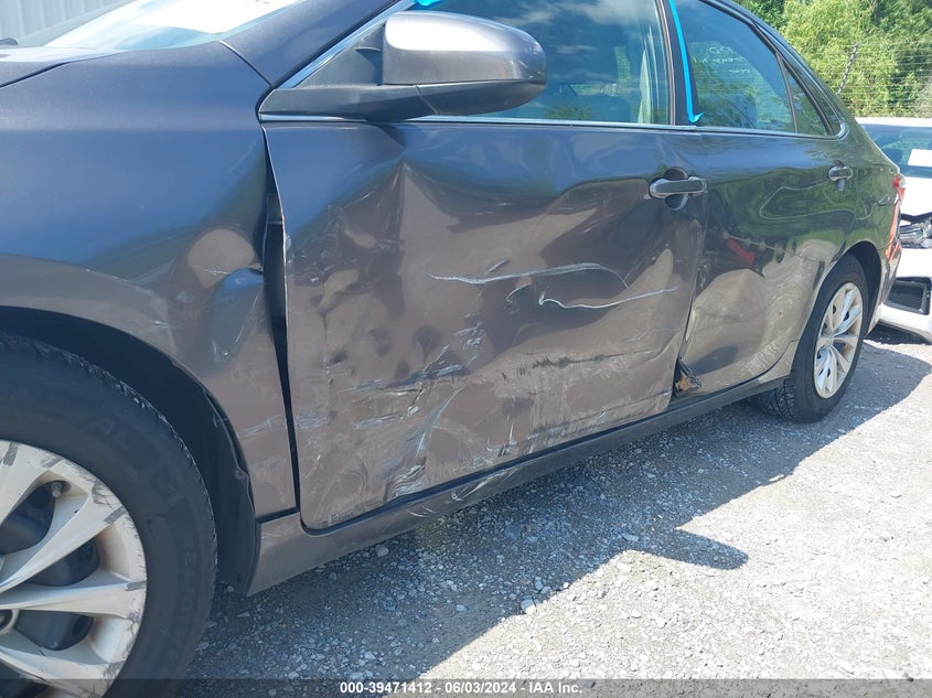 2016 Toyota Camry Le VIN: 4T4BF1FKXGR547979 Lot: 39471412