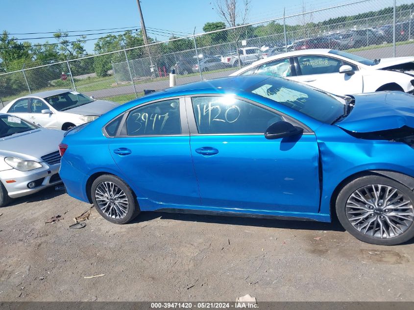 2023 Kia Forte Gt-Line VIN: 3KPF54AD0PE568996 Lot: 39471420