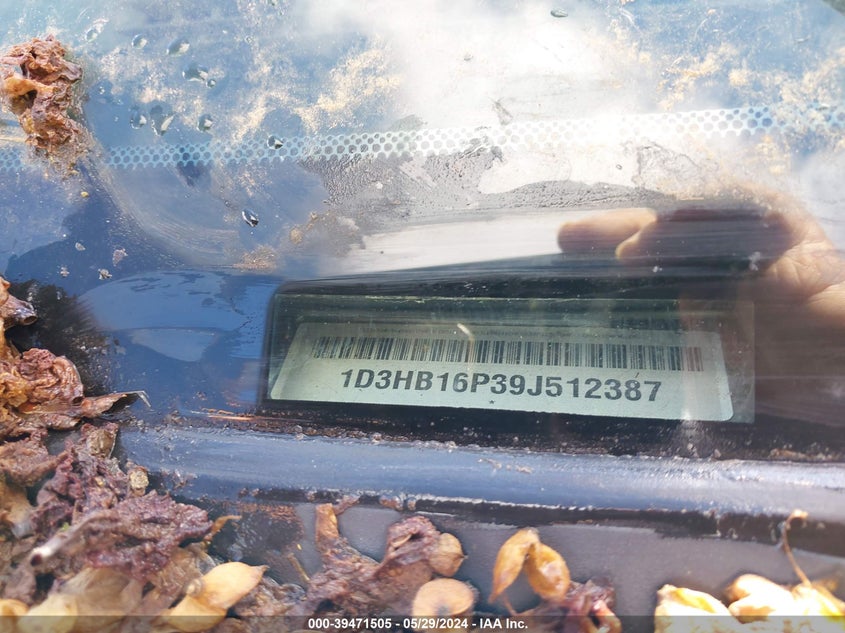 2009 Dodge Ram 1500 St VIN: 1D3HB16P39J512387 Lot: 39471505