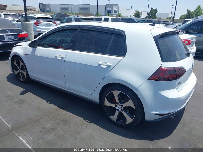 2015 VOLKSWAGEN GOLF GTI 2.0T SE 4-DOOR - 3VW4T7AU1FM095075