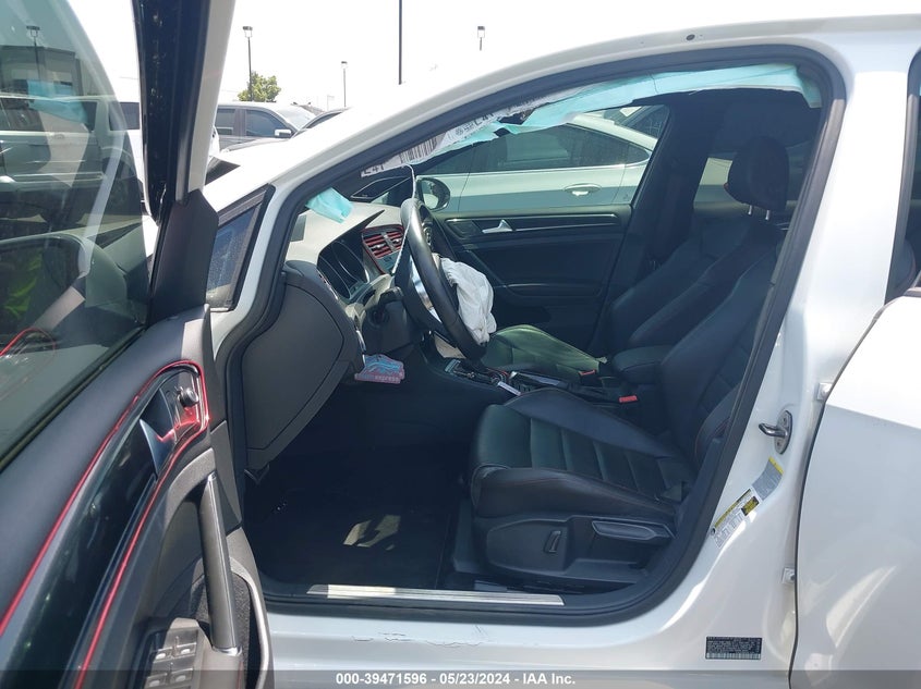 2015 VOLKSWAGEN GOLF GTI 2.0T SE 4-DOOR - 3VW4T7AU1FM095075