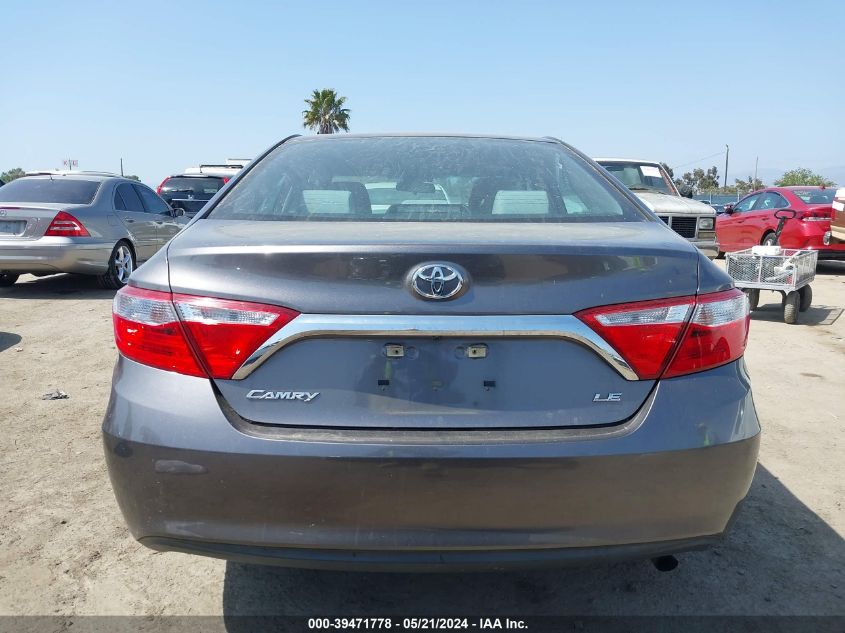 2015 Toyota Camry Le VIN: 4T1BF1FK3FU493935 Lot: 39471778